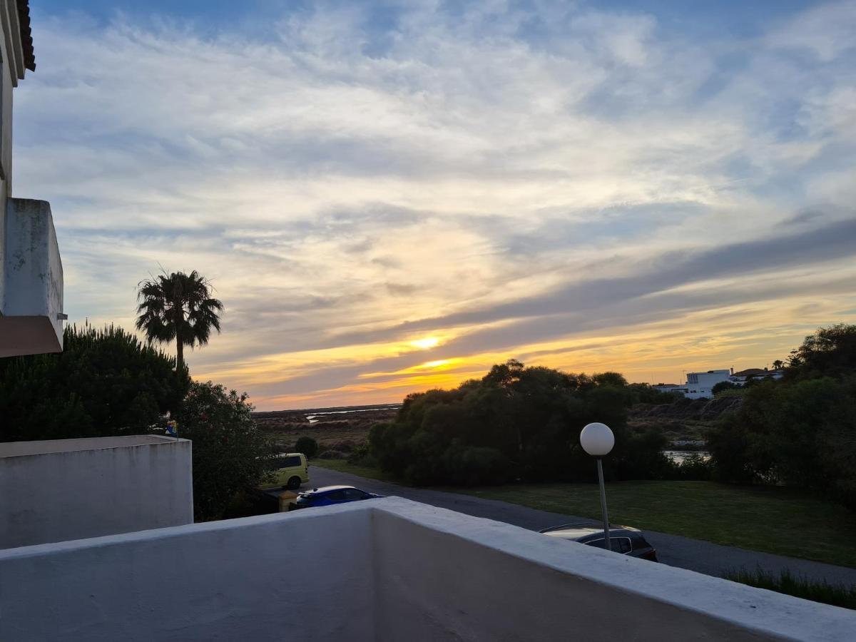 Aparta Club La Barrosa Appartement Chiclana de la Frontera Buitenkant foto