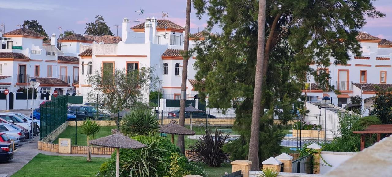 Aparta Club La Barrosa Appartement Chiclana de la Frontera Buitenkant foto